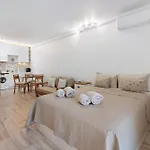 White And Terrace * Albufeira
