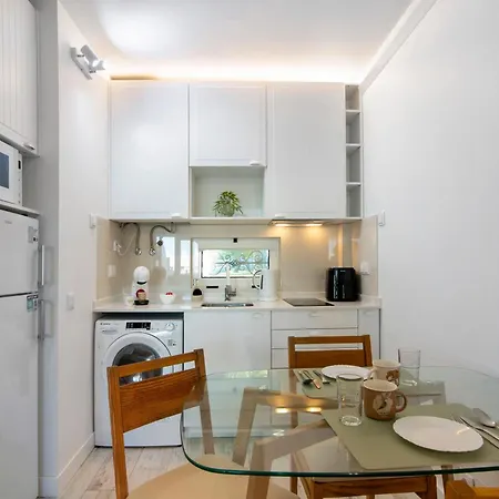 Apartment White And Terrace Albufeira