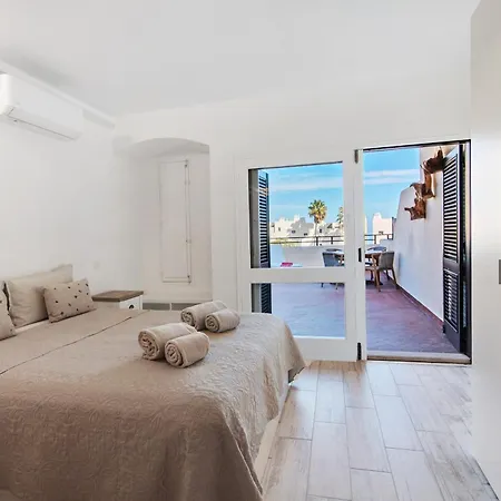 Apartment White And Terrace