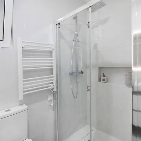 White And Terrace 阿尔布费拉